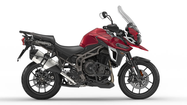 De nieuwe Triumph Tiger Explorer Range » 2 MY16_TigerExplorer_XRt__cranberry_red.v001_1