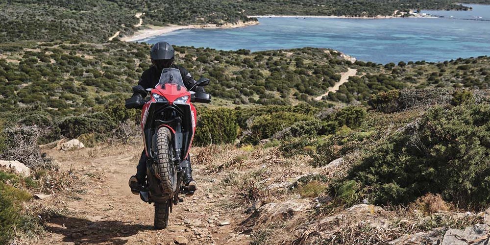 De avonturier-middenklasse groeit » 1 » 210830 morini xcape 2 1